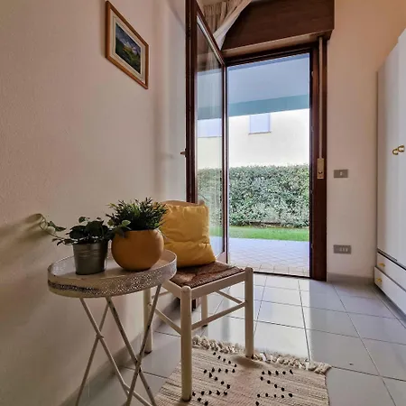 Beachside Getaway Flat For Six Bibione