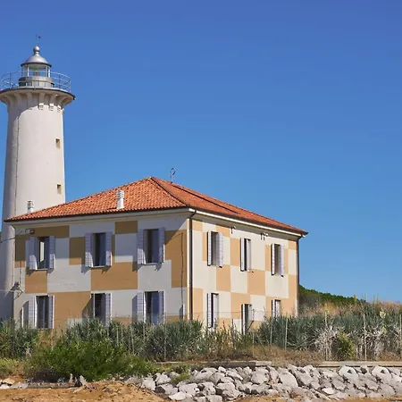 Apartman Beachside Getaway Flat For Six *